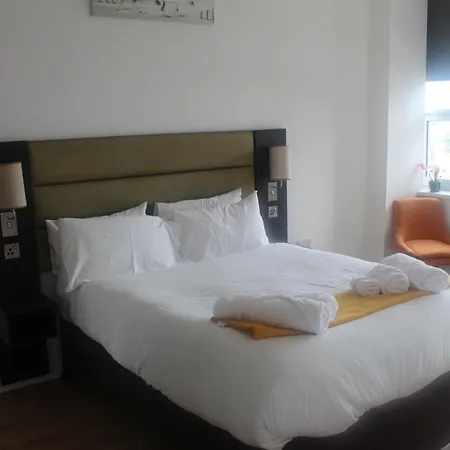 Flat 420 One Bedroom Apartment-2