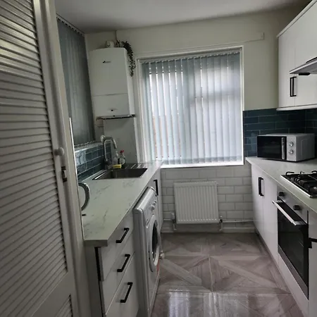 Cozy 2 Bedroom Home Near Bham Airport & Nec-2