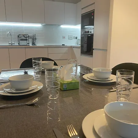 Elmardi Residence - City Centre Luxe 2-Bed Apartment-2