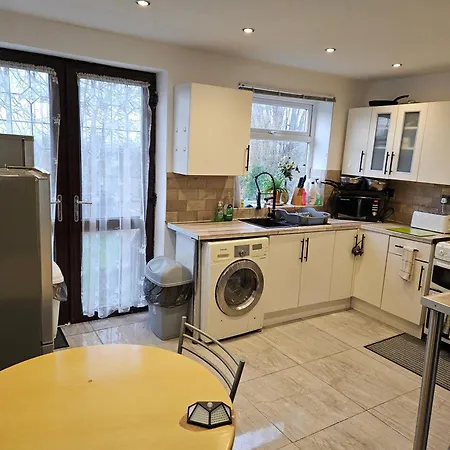 Monyhull Homestay - Near City Centre Kingsheath Nia Nec Bhx-3