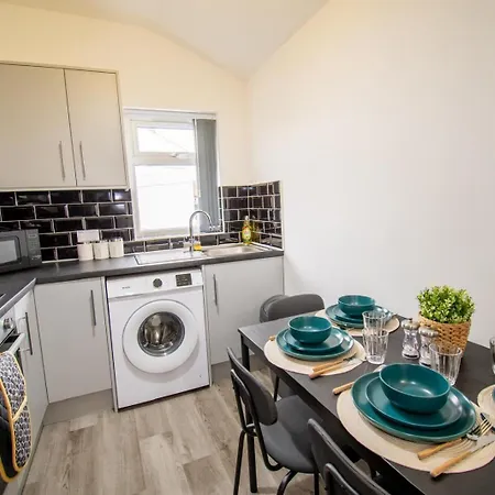 Ninas Nest In Harborne-2