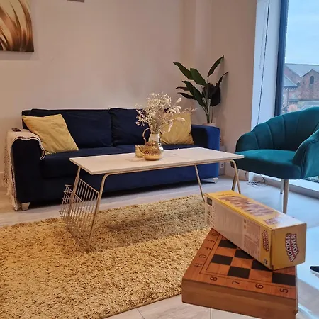 2 Bed Luxury City Centre Flat-3