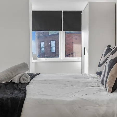 Cosy Luxury 2 Bedroom Apartment Near Nec & Birmingham Airport-2