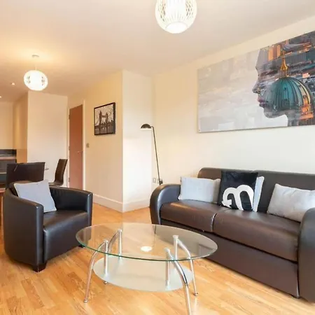 Central Birmingham Perfect Stay-2