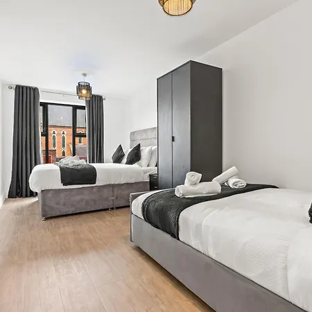 Lavish 1-Bed City Apartment, Netflix, Fast Wi-Fi, Guest 6-2