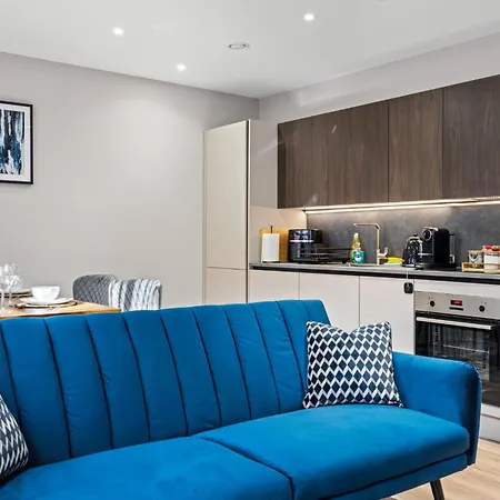 Luxury Meets Comfort - The Pressworks-2