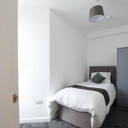 1Bed, 1 Bath - Jewellery Quarter-2