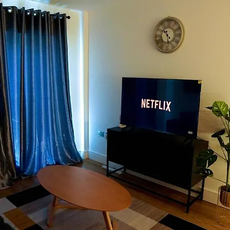 Apartment In Birmingham City-2
