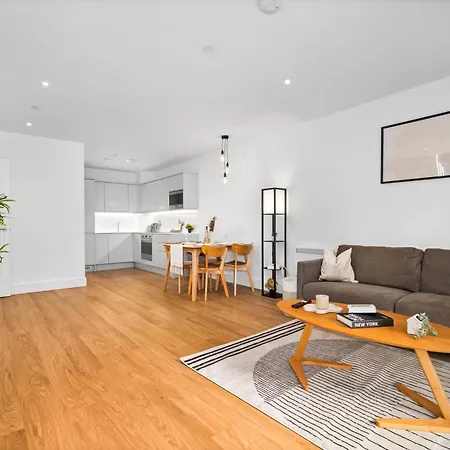 Luxury Apartment - Balcony - City Centre - Fast Wifi - Netflix 403D-2