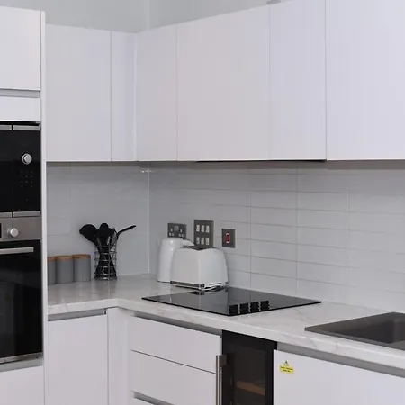 Luxury 2-Bed Apt - Heart Of Bham-3