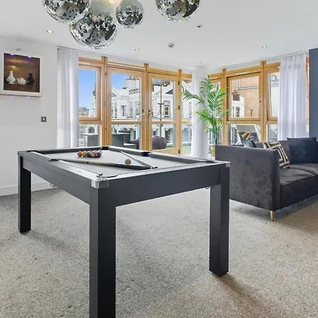 Penthouse Noir - Wyndale Living - Central Bham 2Br-3
