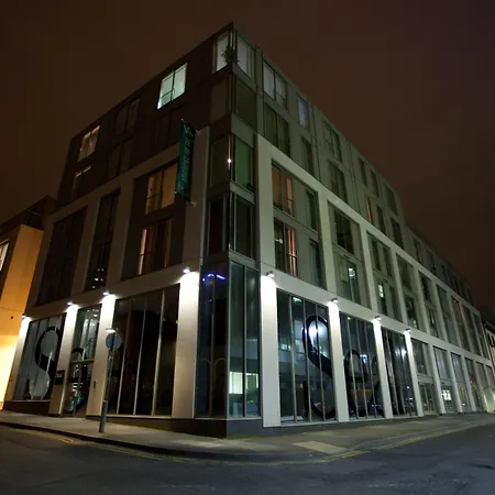The Spires Serviced Apartments Birmingham-2