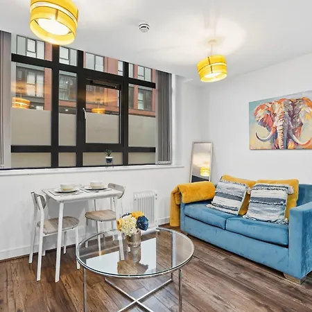Modern Apartment Near City Centre & Jq-2