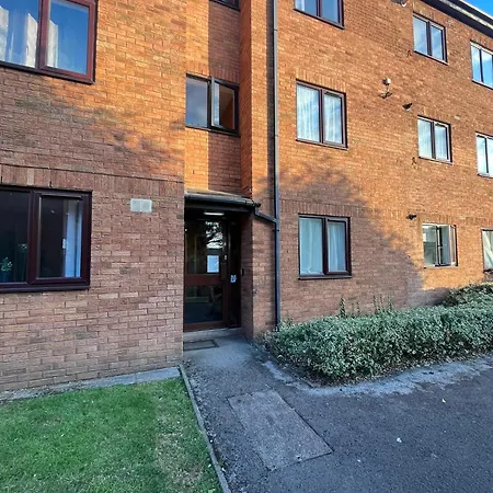 Stylish 1 Bed Apartment - Birmingham City Centre-3