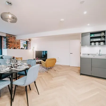 Lockside Apartment 46-3