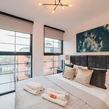 Lockside Apartment 60-3