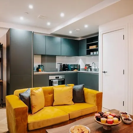 Lockside Apartment 3-2