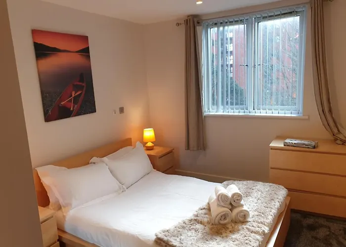 Birmingham Ruby, 2 Bedroom Apartment