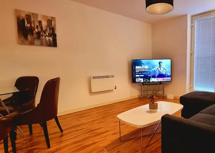 Staybrum Acadian City Centre Apartments Birmingham Chinatown