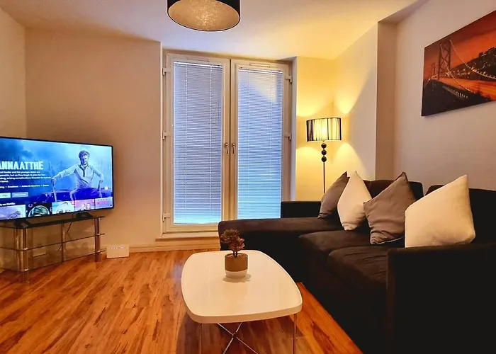 Staybrum Acadian City Centre Apartments Birmingham Chinatown