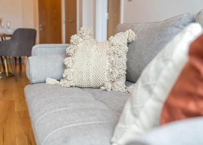 Luxe 1 Bedroom Comfy Apartment - City Centre Birmingham