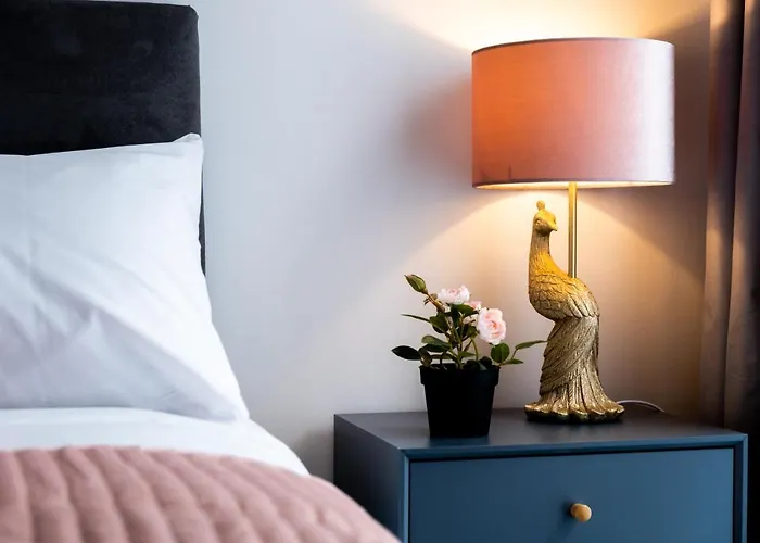 Fairytale 2 Bedroom Apartment City Centre Free Parking Birmingham