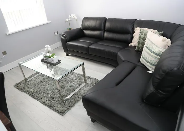 Homely 1-Bed Apartment In Birmingham
