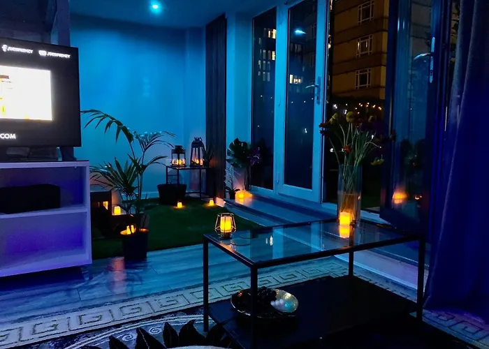 Luxury 9Ine Penthouse With Garden & Jacuzzi Apartment Birmingham