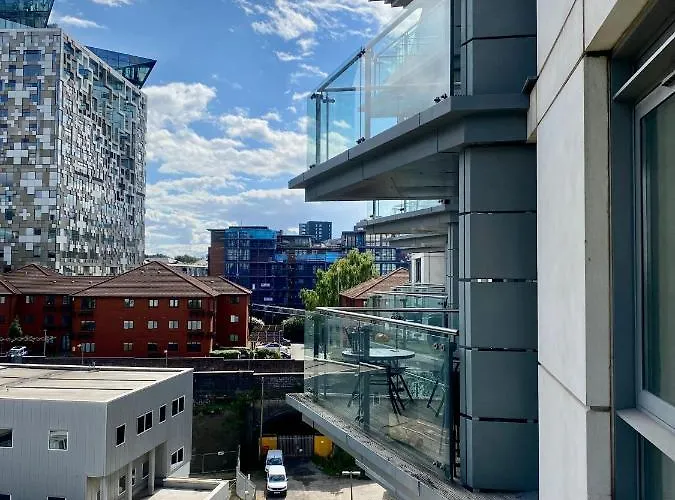 Holliday Street Apartments - One Bedroom - Stunning Balcony Birmingham