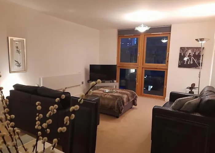 Centrally Situated 1 Bedroom Apartment! Birmingham