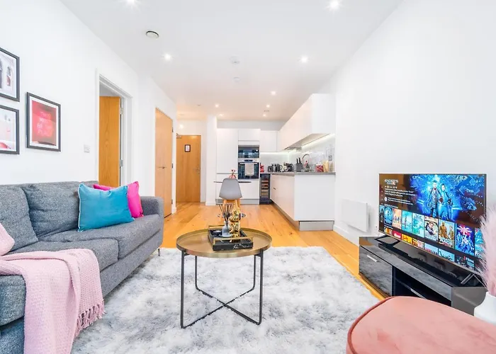 Candy Suite - 5 Mins To Bullring Mall And New Street Station Birmingham