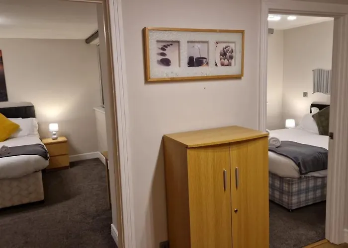Birmingham Amethyst, 3 Bedroom Apartment