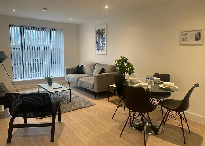 Stylish Modern One Bed Apartment Birmingham