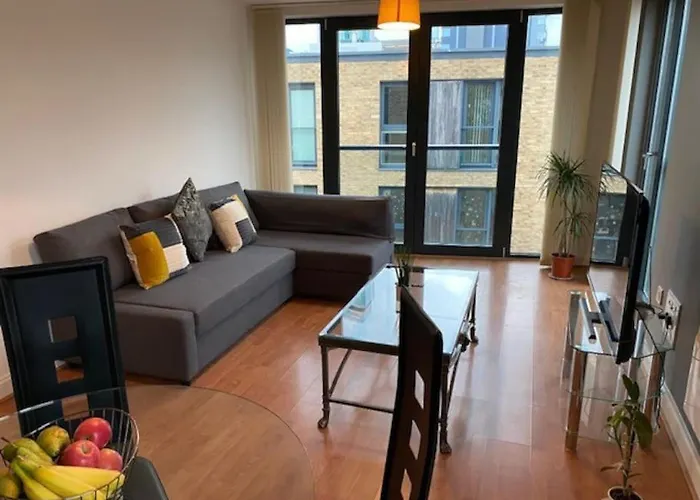Superb 1 Bedroom Serviced Apartment In City Centre Birmingham