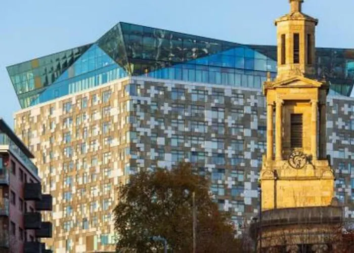 Birmingham Emerald 2-Bedroom Apartment City Centre