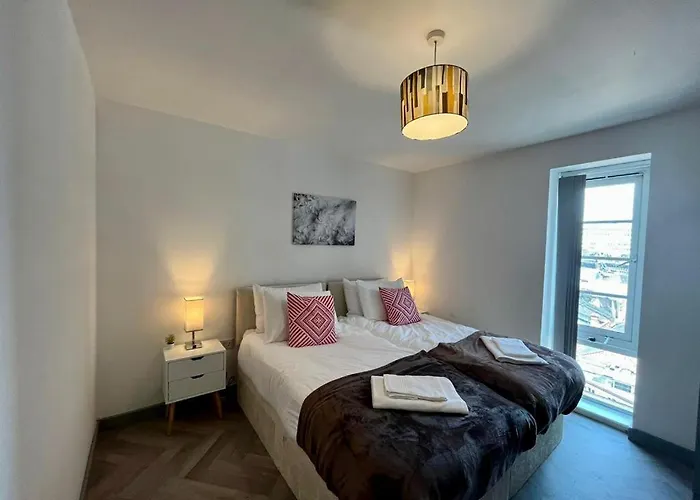 Luxury 02 Academy City Centre 2 Bed Apartment Mailbox Bullring Leisure & Families Birmingham