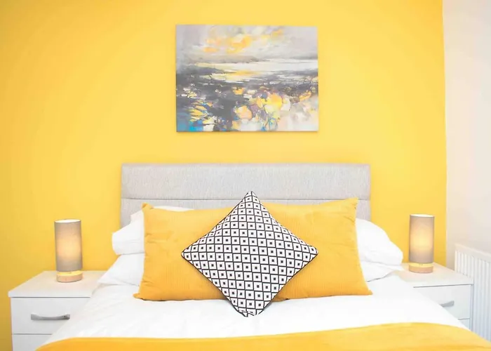 Exoticstay Apartments: Luxe City Centre Smart Suite Birmingham