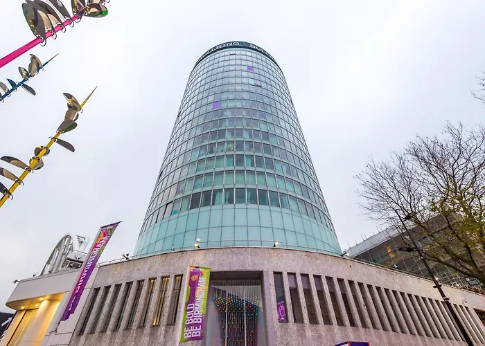 Luxury City Centre Panorama: Professional's Haven Birmingham