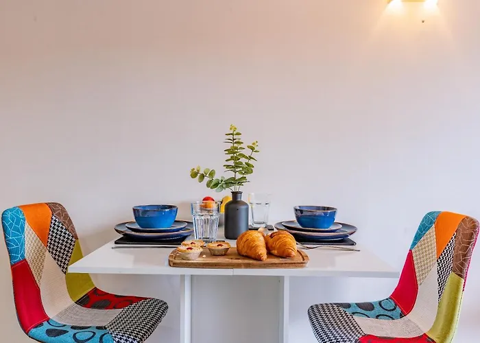 City Apartment - Free Underground Parking Birmingham