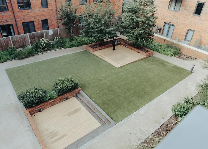 Stunning 2-Bed Apartment In Birmingham City Center