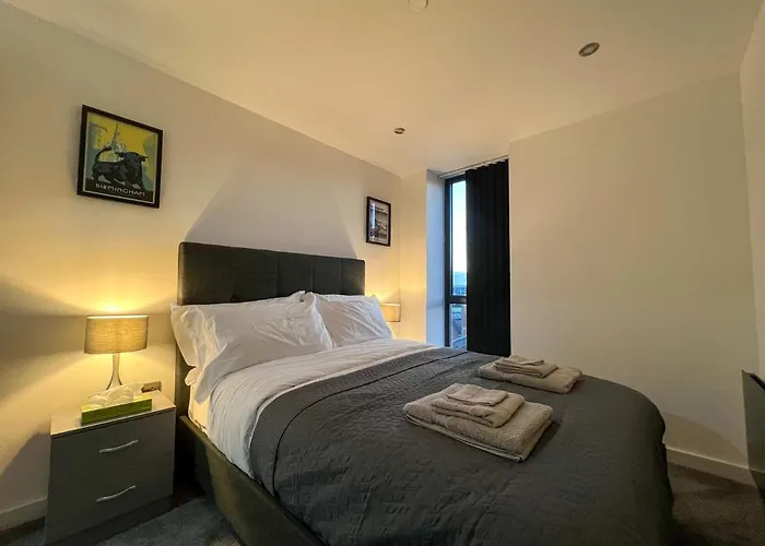 Elmardi Residence -Central 2-Bed Apartment, 10-Min Walk To City Centre Birmingham