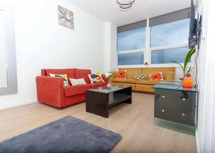 One Bedroom Apartment Serviced Apartment Smethwick Flat 313 Birmingham