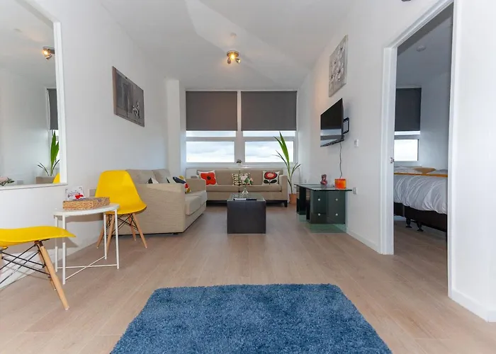 One Bedroom Apartment Serviced Apartment Smethwick Flat 309 Birmingham