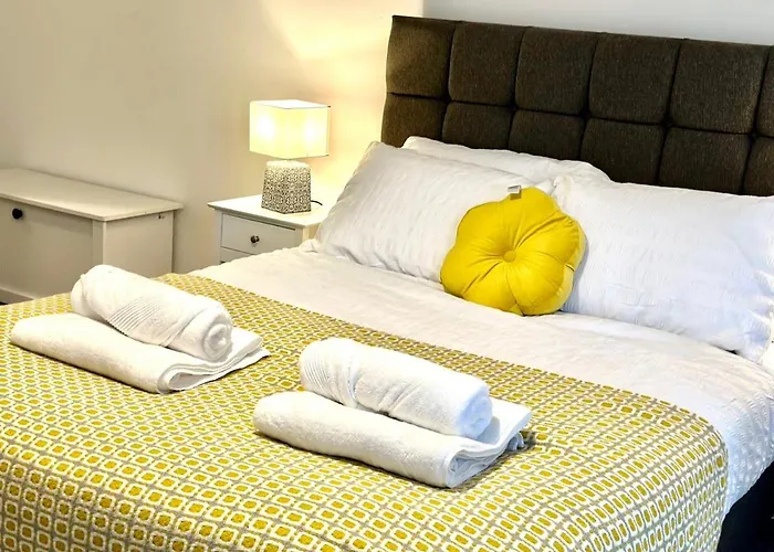 Munalux 2 Bed Birmingham