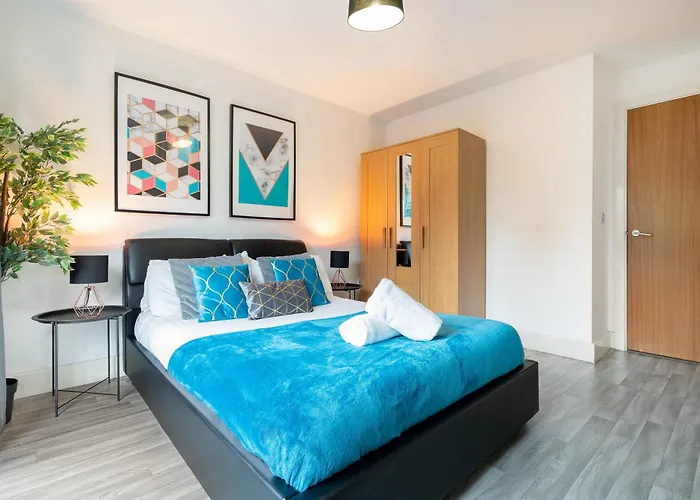 City Centre Apartment - Netflix - Fast Wifi - Park Facing 38Akw Birmingham