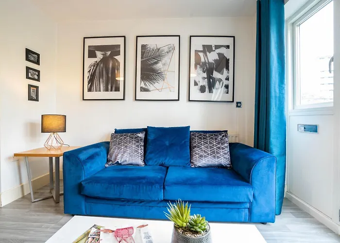 City Centre Apartment - Netflix - Fast Wifi - Park Facing 38Akw Birmingham