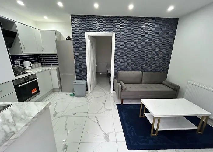 Peaceful Studio - Near Nec, Bhx Airport. Birmingham