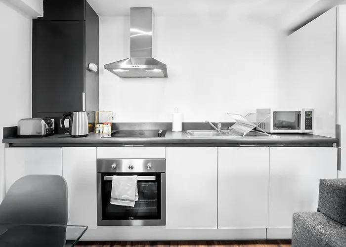 Digbeth 2 Bedroom Apartment - Top Rated - Birmingham City Centre - 3001F