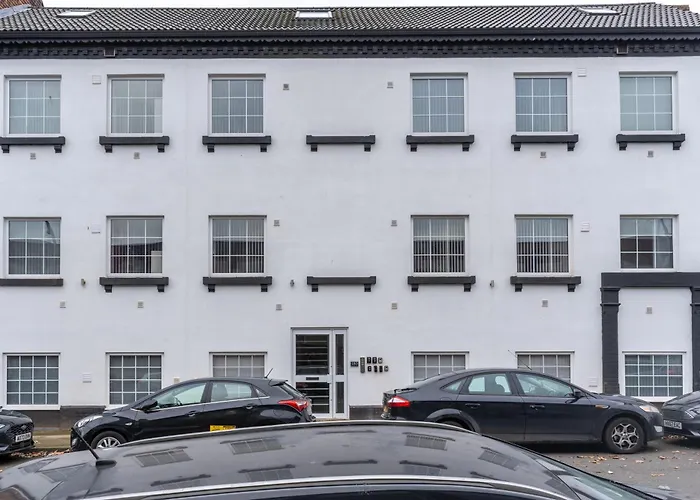 Birmingham Apt-Sleeps 4-Walk To City Centre-Pets