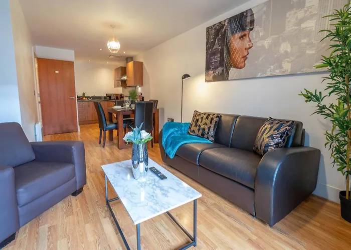 Birmingham City Centre Apartment - Balcony - Secure Parking - China Town - Arcadian - 37Arc